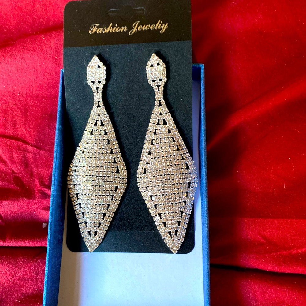 Rhinestone drop earrings.